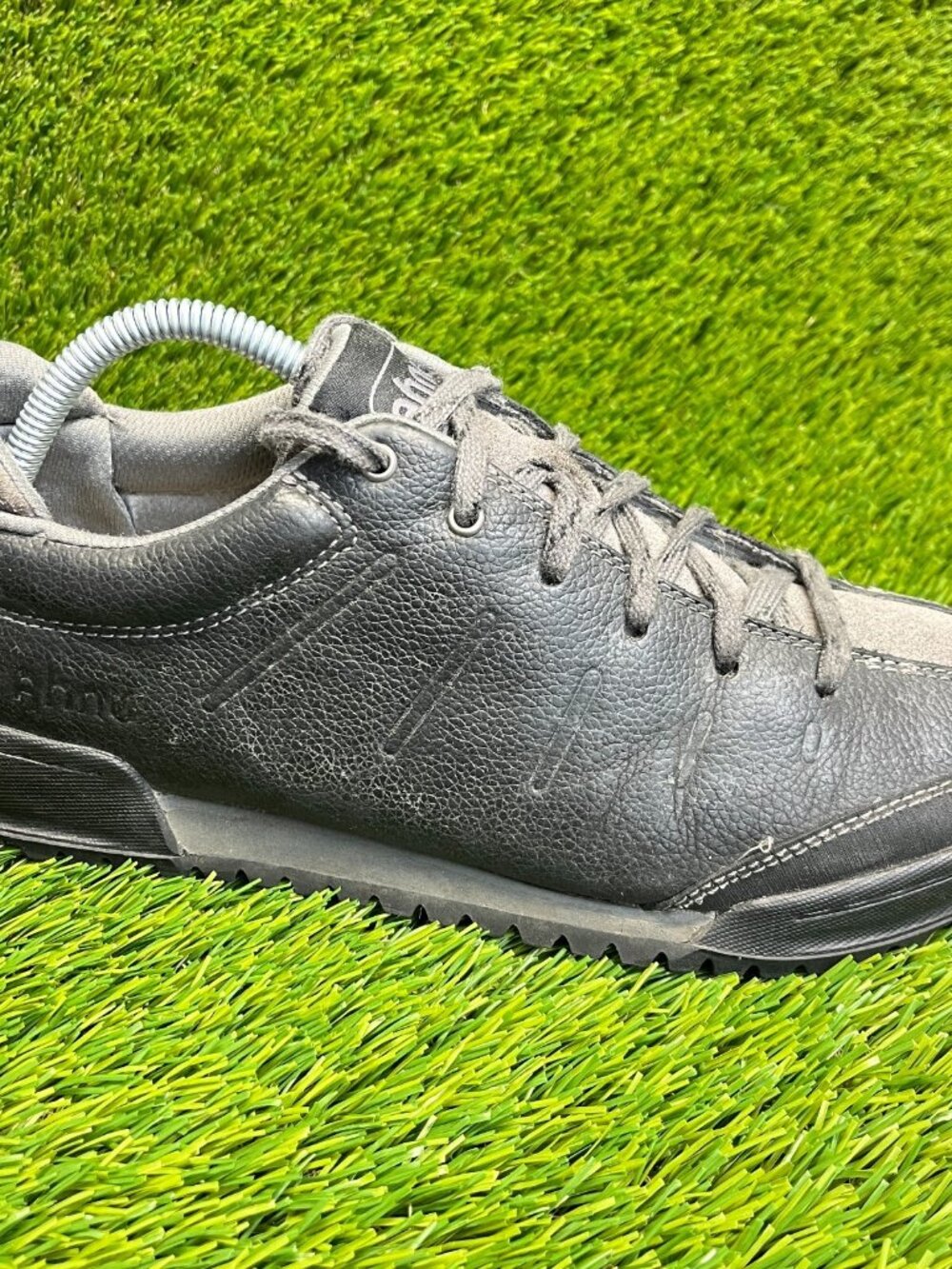 Ahnu Mens Size 8.5 Black Gray Walking Running Leather Hiking‎ Shoes Sneakers